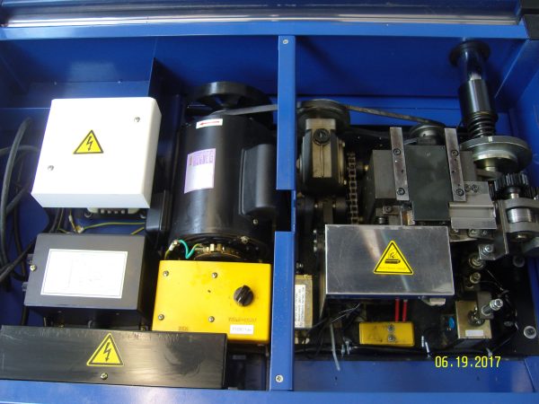 Used semi automatic strapping machine TP202 For Sale